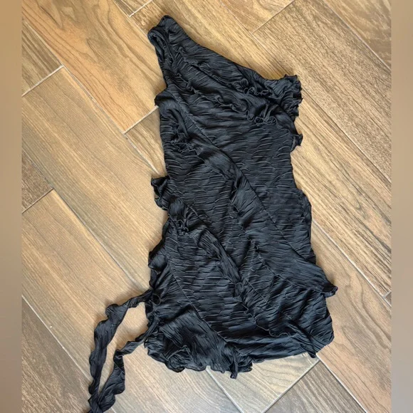 ZARA Asymmetric Ruffled Mini Dress - Picture 3 of 7